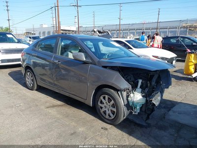KMHCT4AE3EU****** 2014 Hyundai Accent