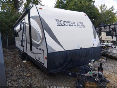4YDT29127GJ****** 2016 Keystone Keystone