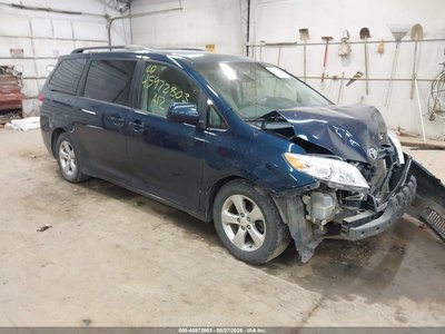 2012 Toyota Sienna