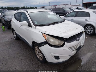 KM8JU3AC8BU****** 2011 Hyundai Tucson