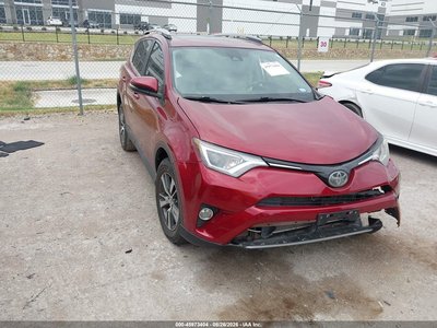 2T3WFREV0JW****** 2018 Toyota RAV4