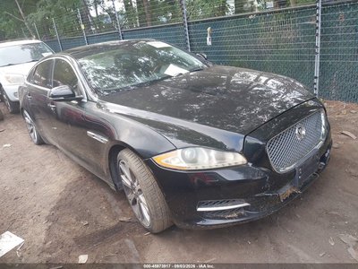 SAJWA2GE6BM****** 2011 Jaguar XJ-Series