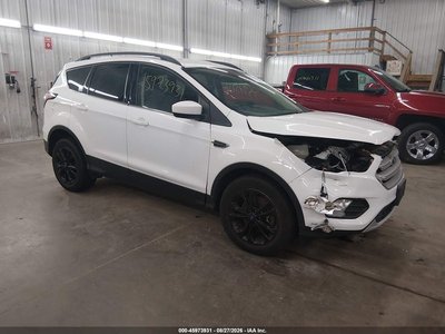 1FMCU9GDXJU****** 2018 Ford Escape