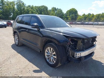 5TDAAAB54RS****** 2024 Toyota Grand Highlander