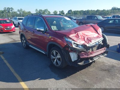 JF2SKAXCXLH****** 2020 Subaru Forester