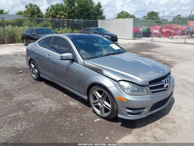WDDGJ4HB0FG****** 2015 Mercedes-Benz C-Class