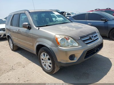 JHLRD78905C****** 2005 Honda CR-V
