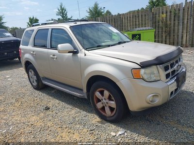 1FMCU9EG0AK****** 2010 Ford Escape