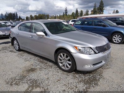 JTHGL46F275****** 2007 Lexus LS