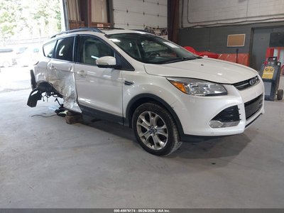 1FMCU9HX4DU****** 2013 Ford Escape