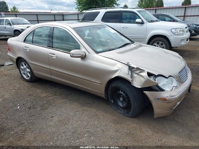 WDBRF61J42F****** 2002 Mercedes-Benz C 240