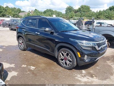 KNDETCA23M7****** 2021 Kia Seltos