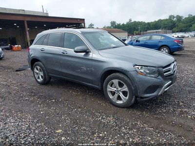 WDC0G4KBXHV****** 2017 Mercedes-Benz Glc 300