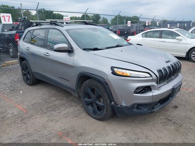 1C4PJMCS4GW****** 2016 Jeep Cherokee
