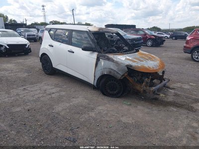 KNDJ22AU3M7****** 2021 Kia Soul