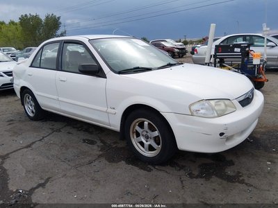 JM1BJ2223Y0****** 2000 Mazda Protege