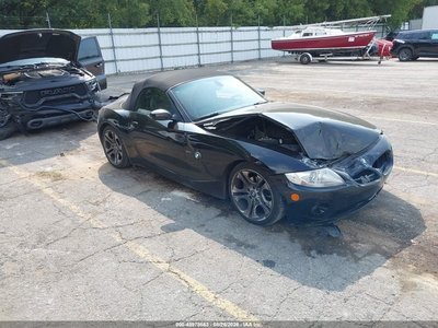 4USBT53575L****** 2005 BMW Z4