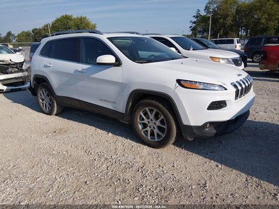 1C4PJLCB7FW****** 2015 Jeep Cherokee