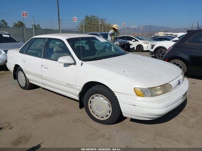 1995 Ford Taurus