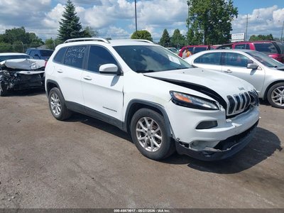 1C4PJMCSXGW****** 2016 Jeep Cherokee
