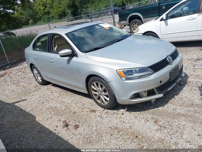 3VWBX7AJ5BM****** 2011 Volkswagen Jetta