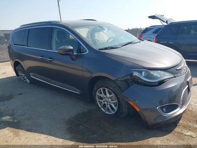 2C4RC1BG1LR****** 2020 Chrysler Pacifica