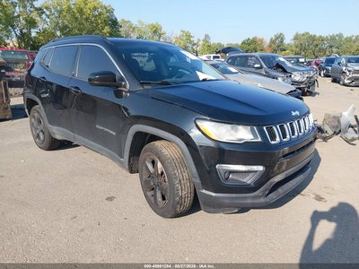 3C4NJDBB7JT****** 2018 Jeep Compass