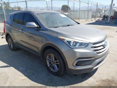 5NMZT3LB6JH****** 2018 Hyundai Santa Fe