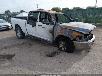 3C6UR5CJ1JG****** 2018 RAM 2500