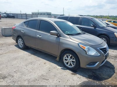 3N1CN7AP0HL****** 2017 Nissan Versa