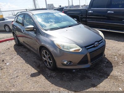 1FADP3K28EL****** 2014 Ford Focus