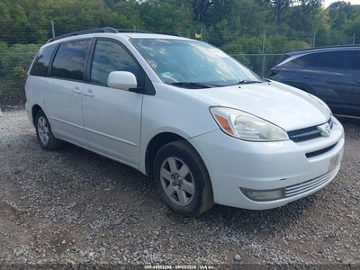 2004 Toyota Sienna