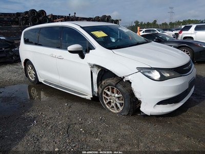 2C4RC1DG1HR****** 2017 Chrysler Pacifica