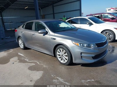 5XXGT4L35HG****** 2017 Kia Optima