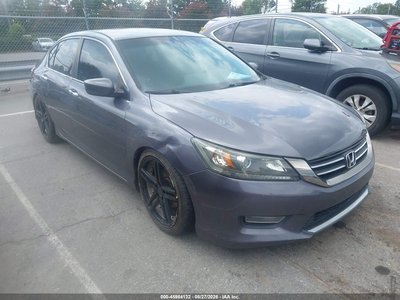 1HGCR2E59DA****** 2013 Honda Accord