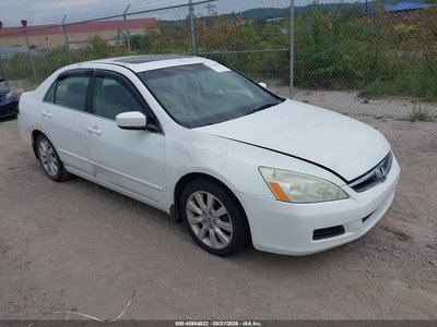 1HGCM66577A****** 2007 Honda Accord