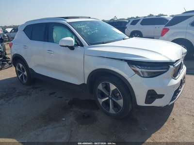 YV4L12UN0P2****** 2023 Volvo XC40