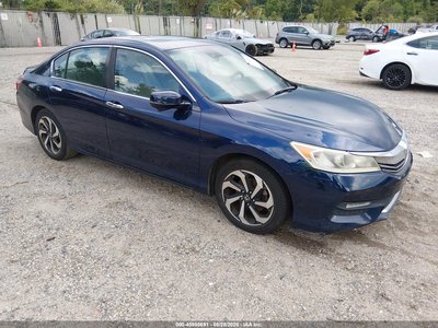 1HGCR2F01GA****** 2016 Honda Accord