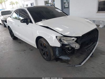 WAUB8GFFXH1****** 2017 Audi A3