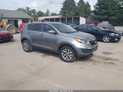 KNDPBCAC6E7****** 2014 Kia Sportage
