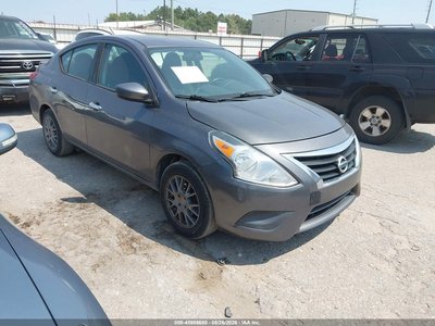 2019 Nissan Versa