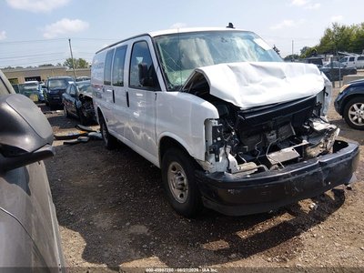 1GCWGAFG1L1****** 2020 Chevrolet Express