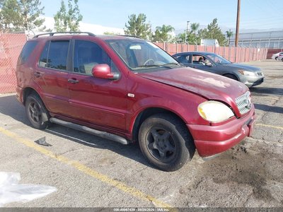 4JGAB54E6YA****** 2000 Mercedes-Benz M-Class