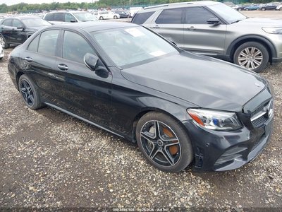 WDDWF8EB1KR****** 2019 Mercedes-Benz C-Class
