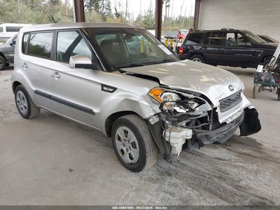 KNDJT2A59D7****** 2013 Kia Soul