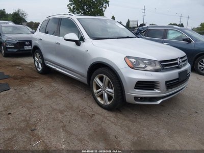 WVGDF9BP6ED****** 2014 Volkswagen Touareg
