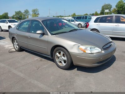 2003 Ford Taurus