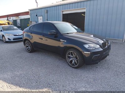 5YMGZ0C51DL****** 2013 BMW X6 M