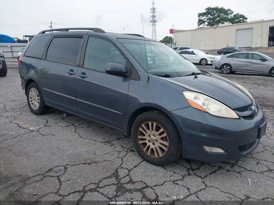 5TDZK22C58S****** 2008 Toyota Sienna
