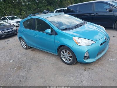 JTDKDTB3XC1****** 2012 Toyota Prius C